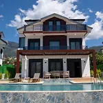 4 Zela In Front Of Oeluedeniz Hisar Ferienhaus *